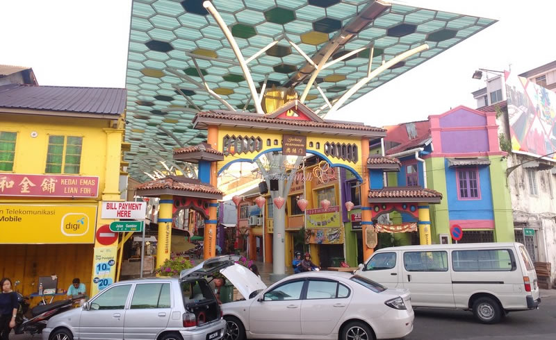 India Street Kuching. Photo by STB