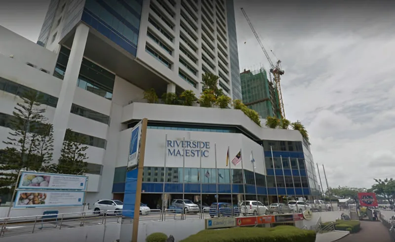 Riverside Majestic