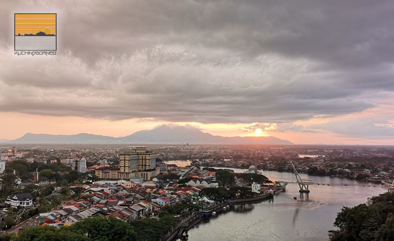 kuching waterfront river cruise