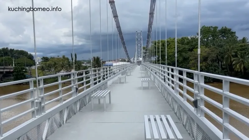 Satok Suspension bridge closed